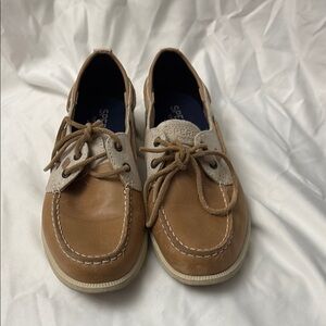 Sperry Women’s Tan and Cream Boat Shoes
